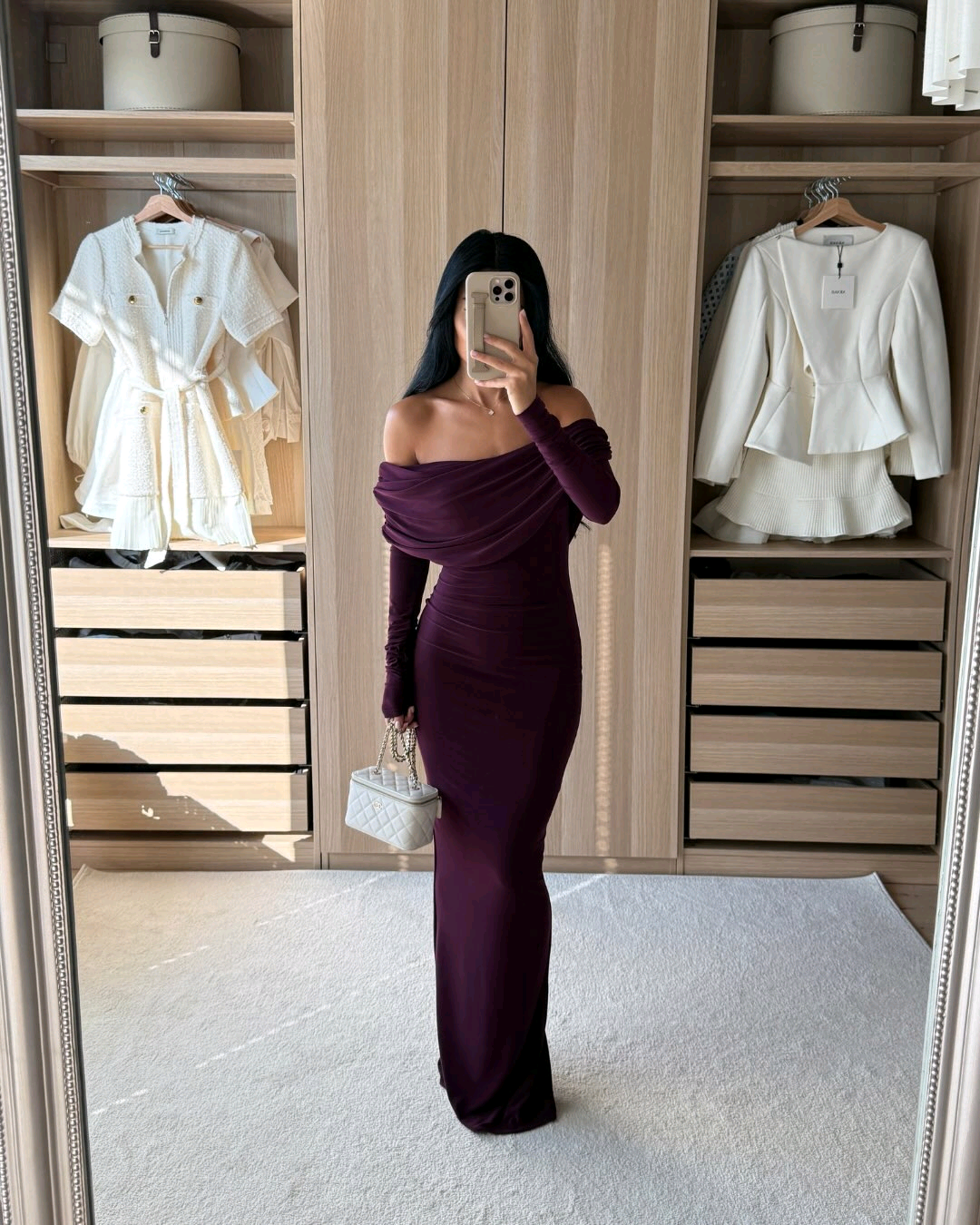 GOWN 1132