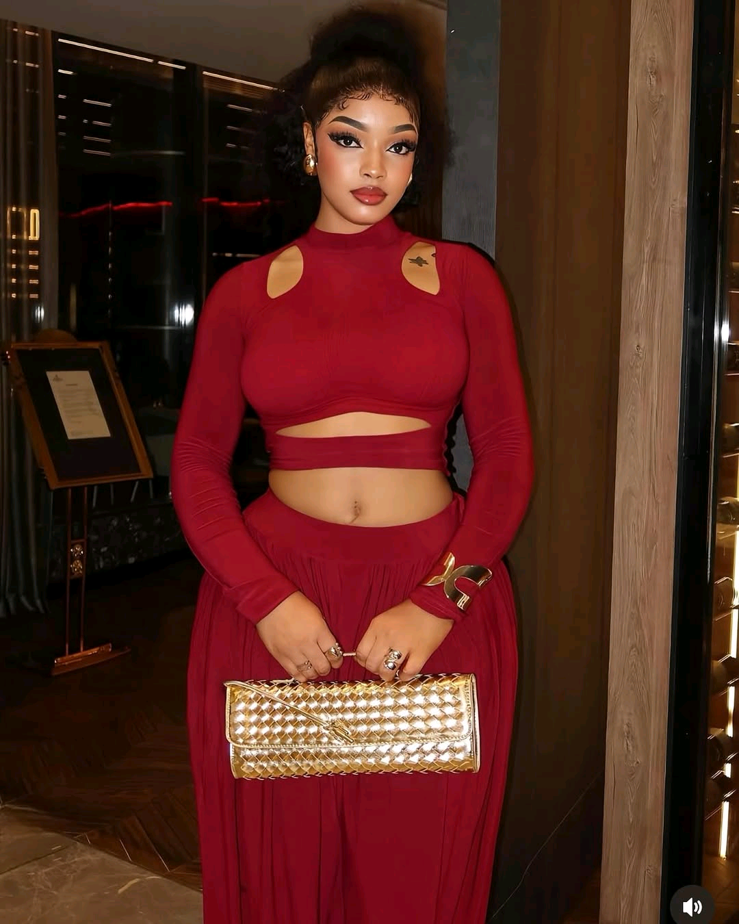 TWO PIECE SET 1480