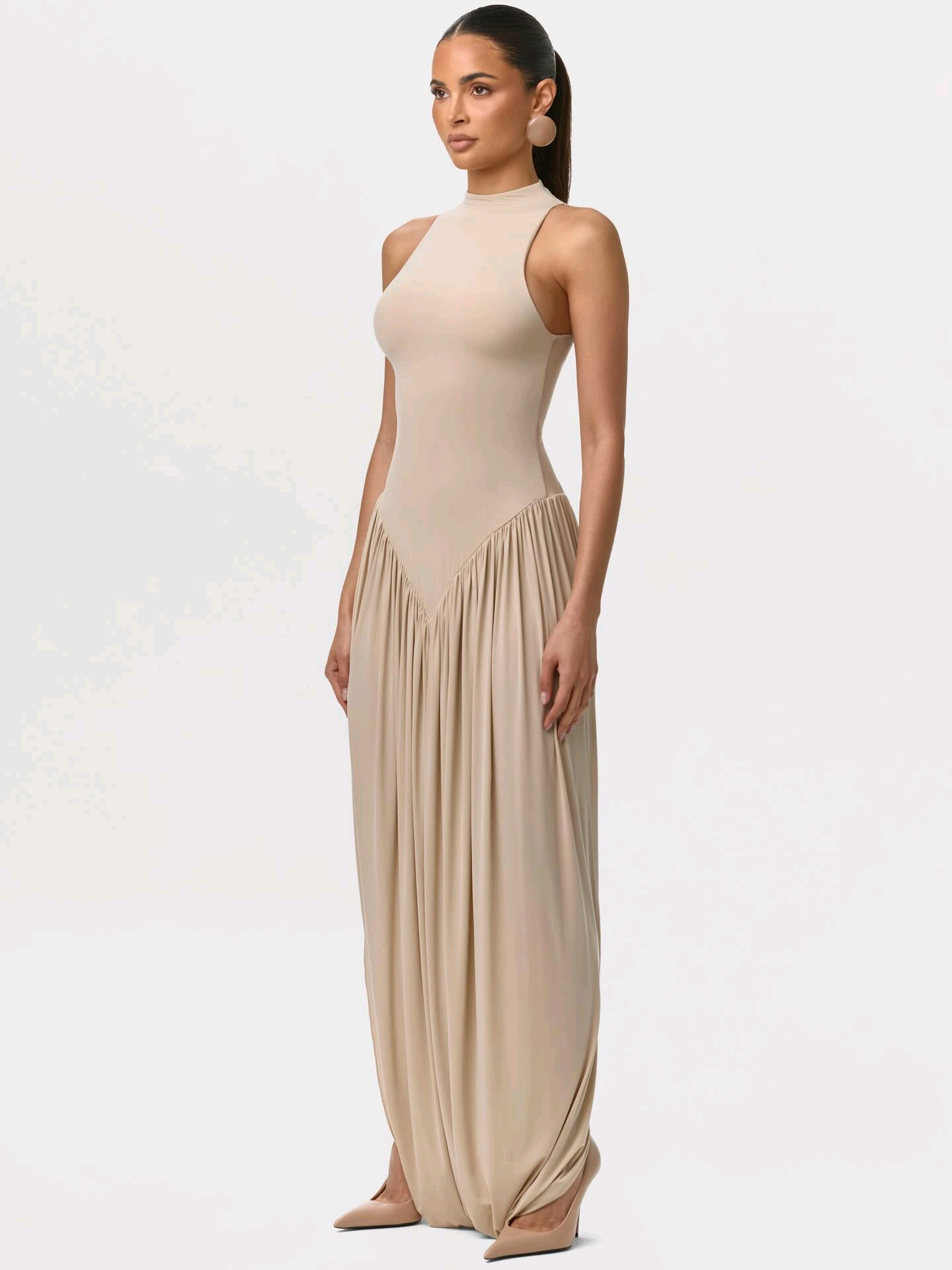 GOWN 1826