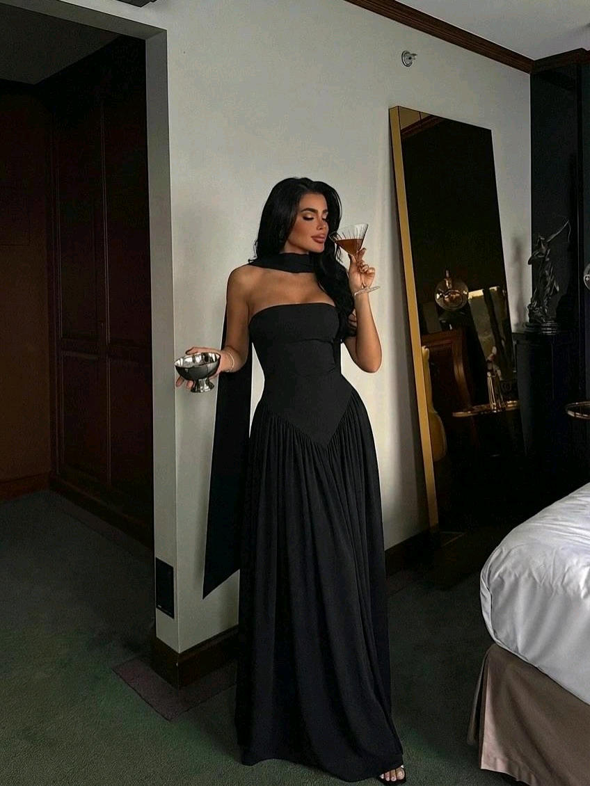 GOWN 1932