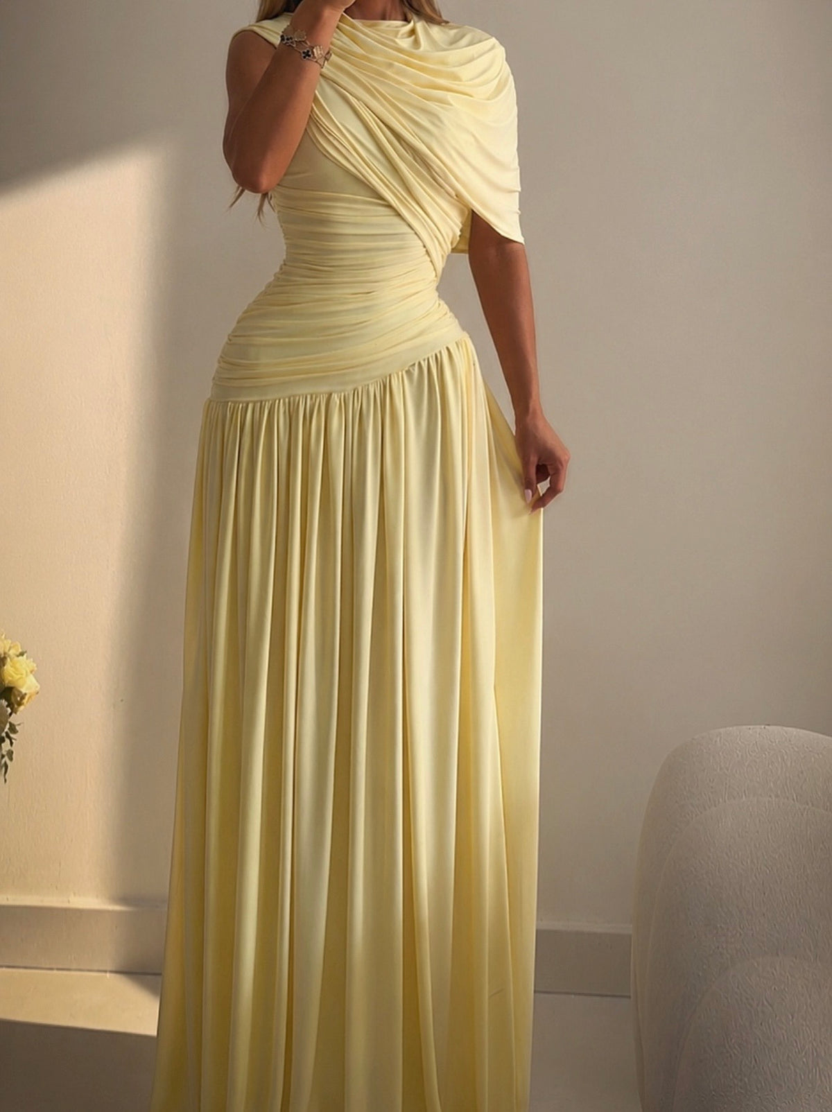 GOWN 2374