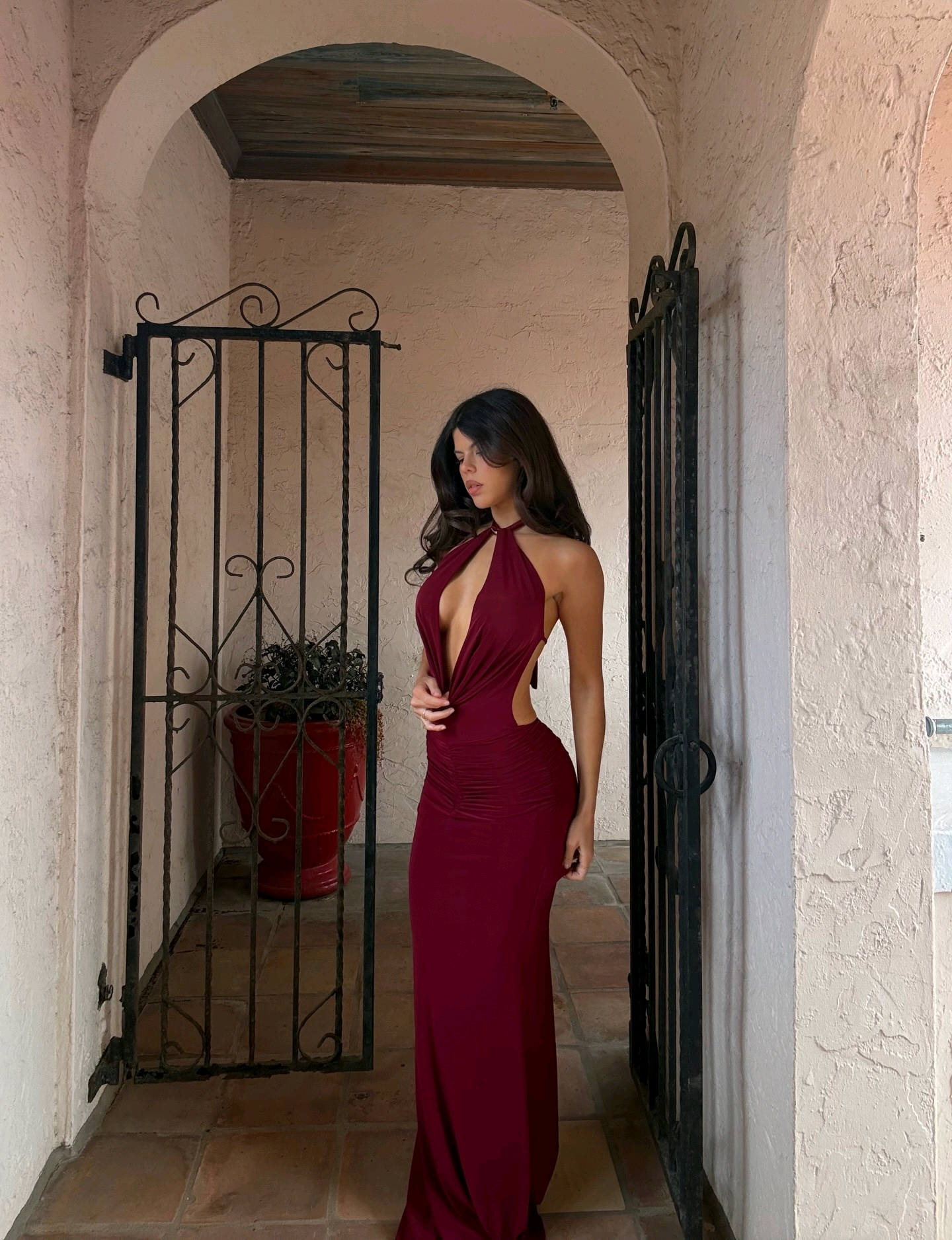 GOWN 1235