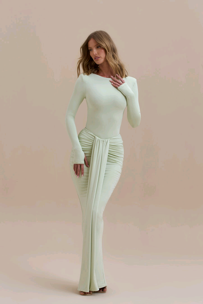 GOWN 137
