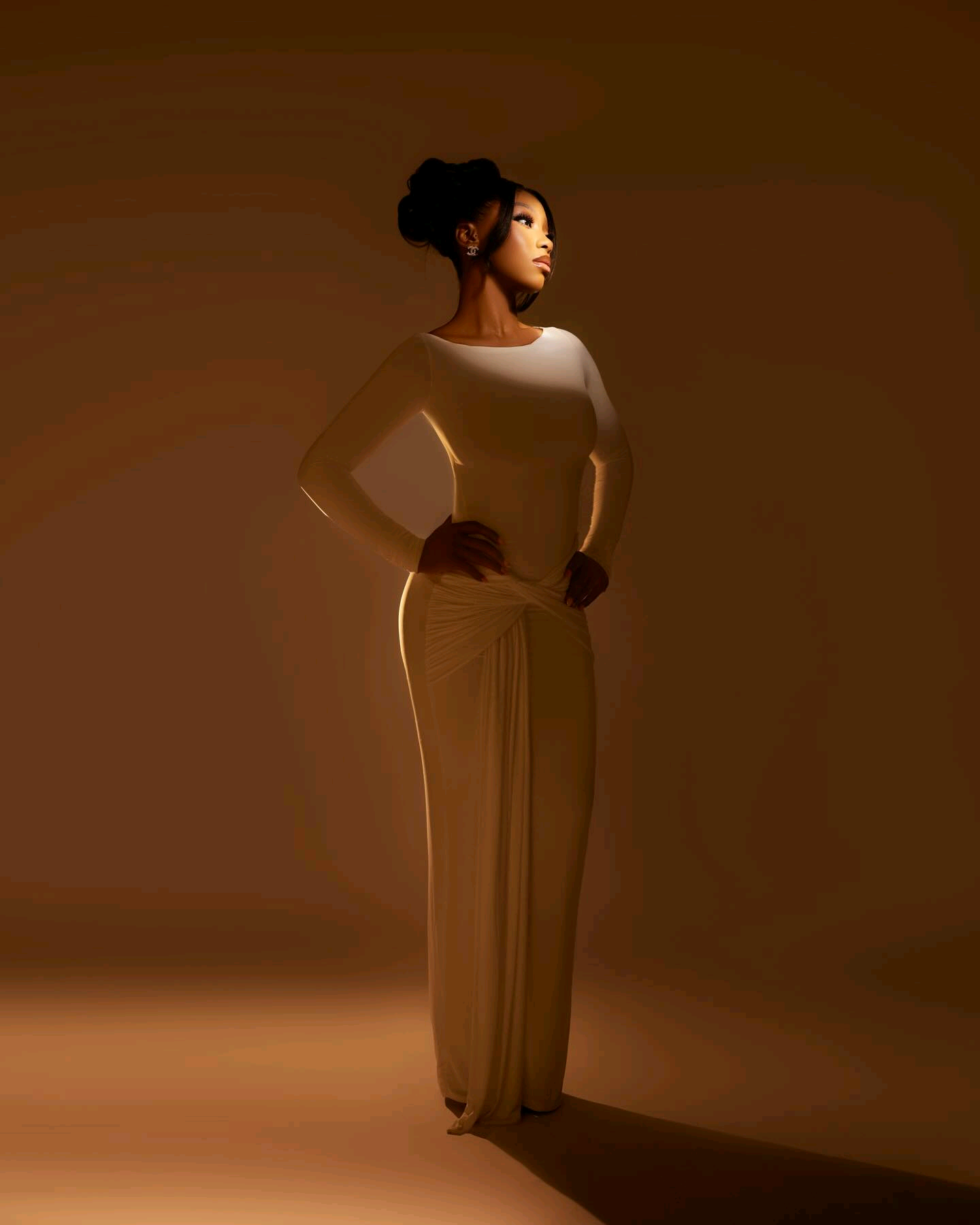 GOWN 1538