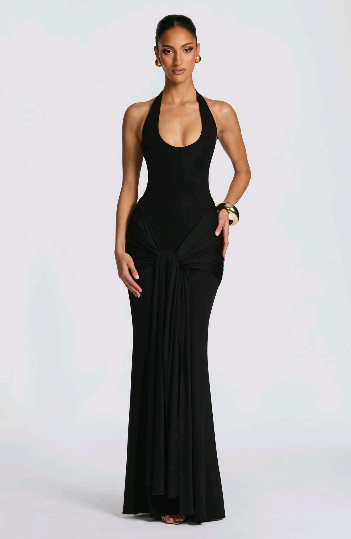 GOWN 1610