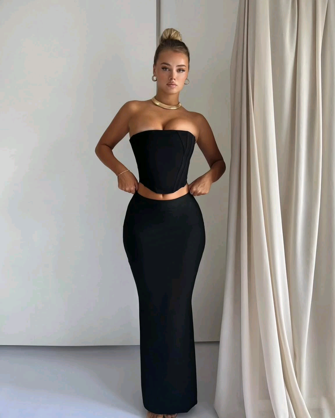 TWO PIECE SET 1696