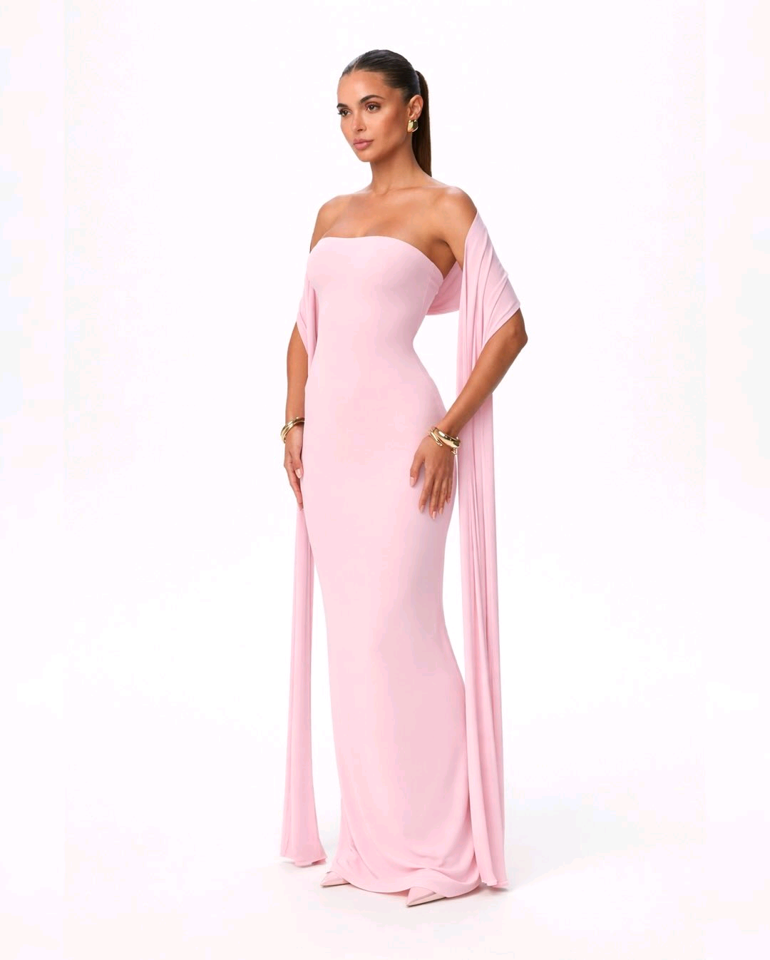 GOWN 1819