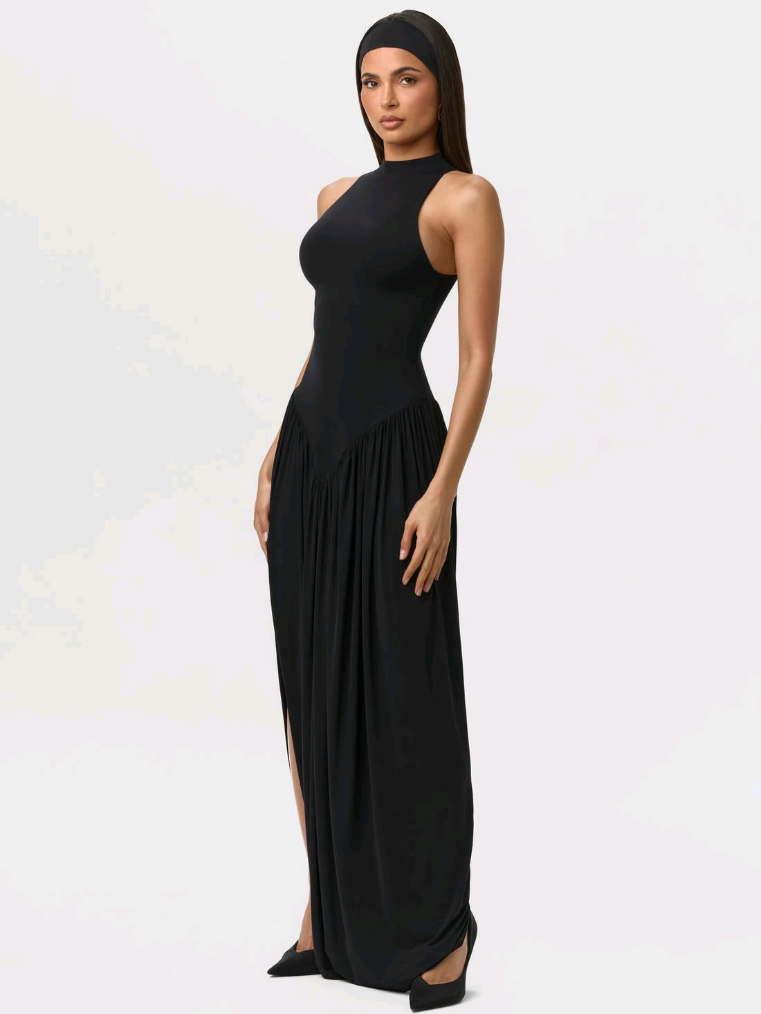 GOWN 1826