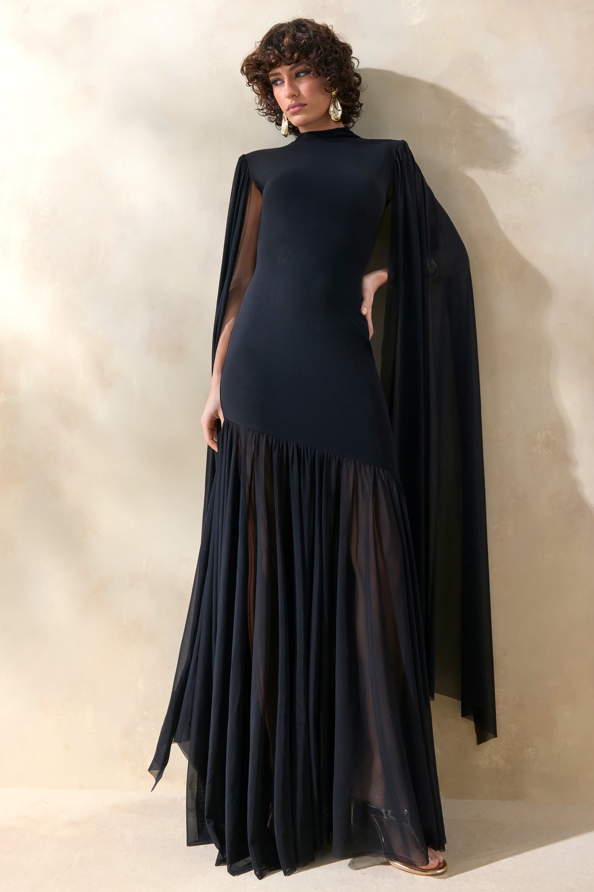 GOWN 1885