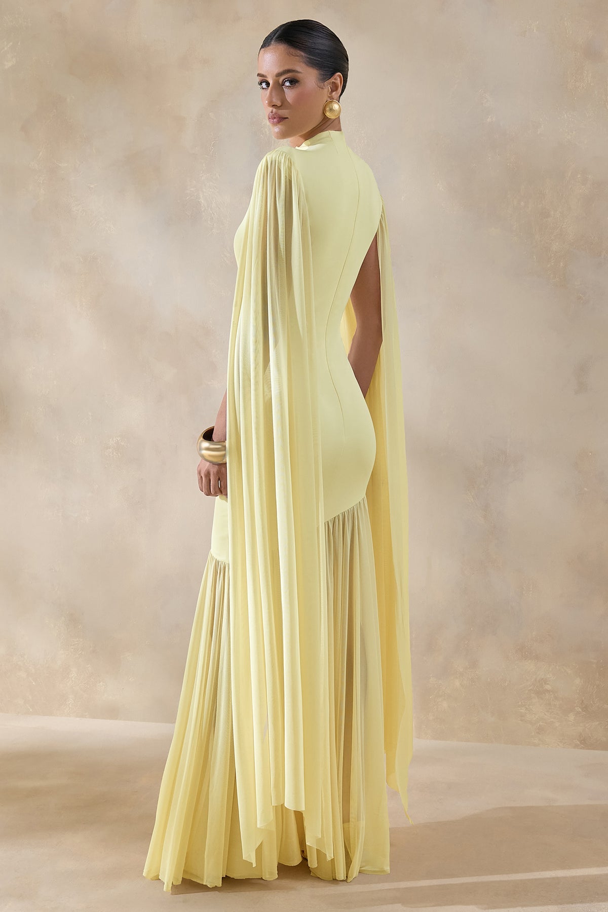 GOWN 1885