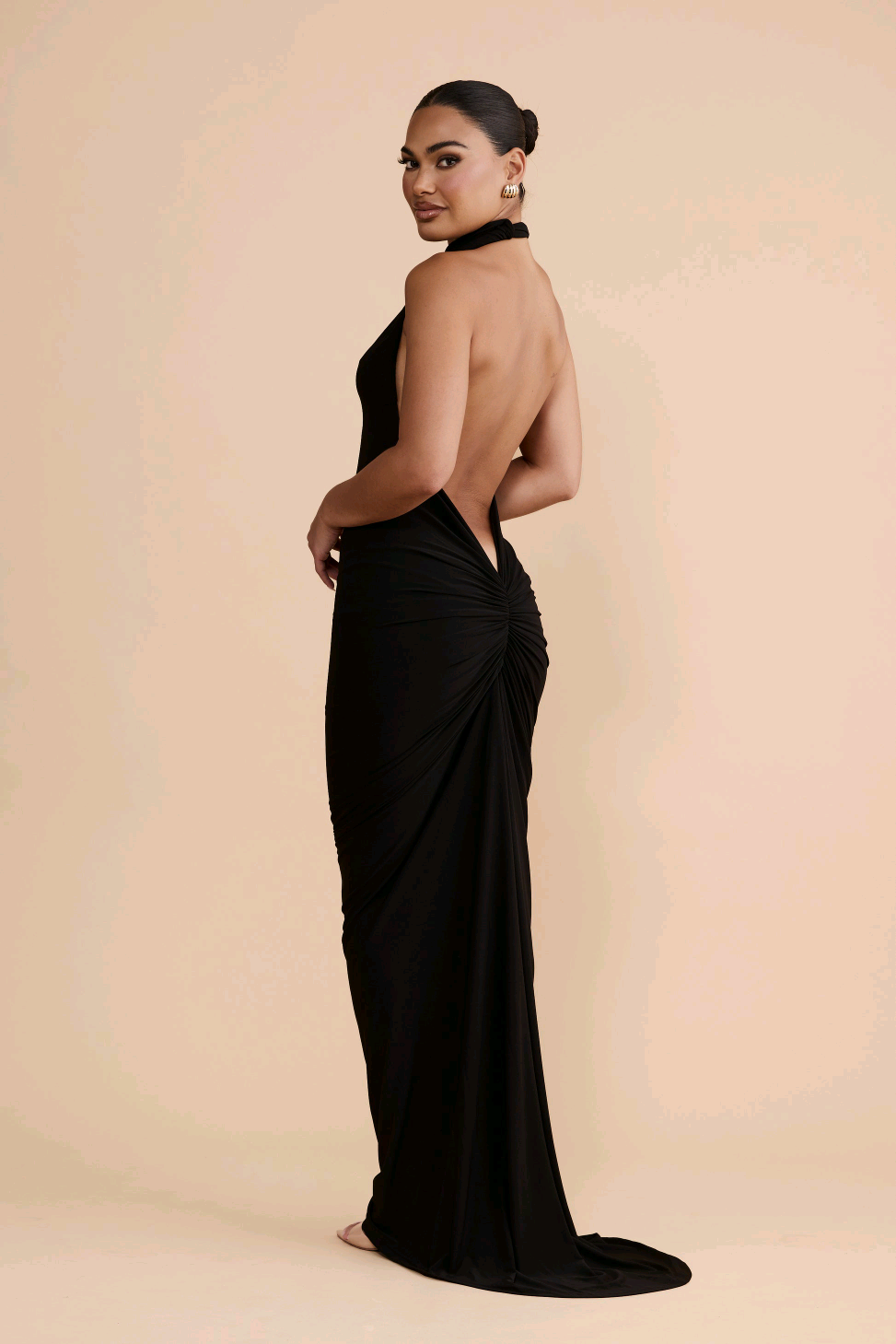 GOWN 1898