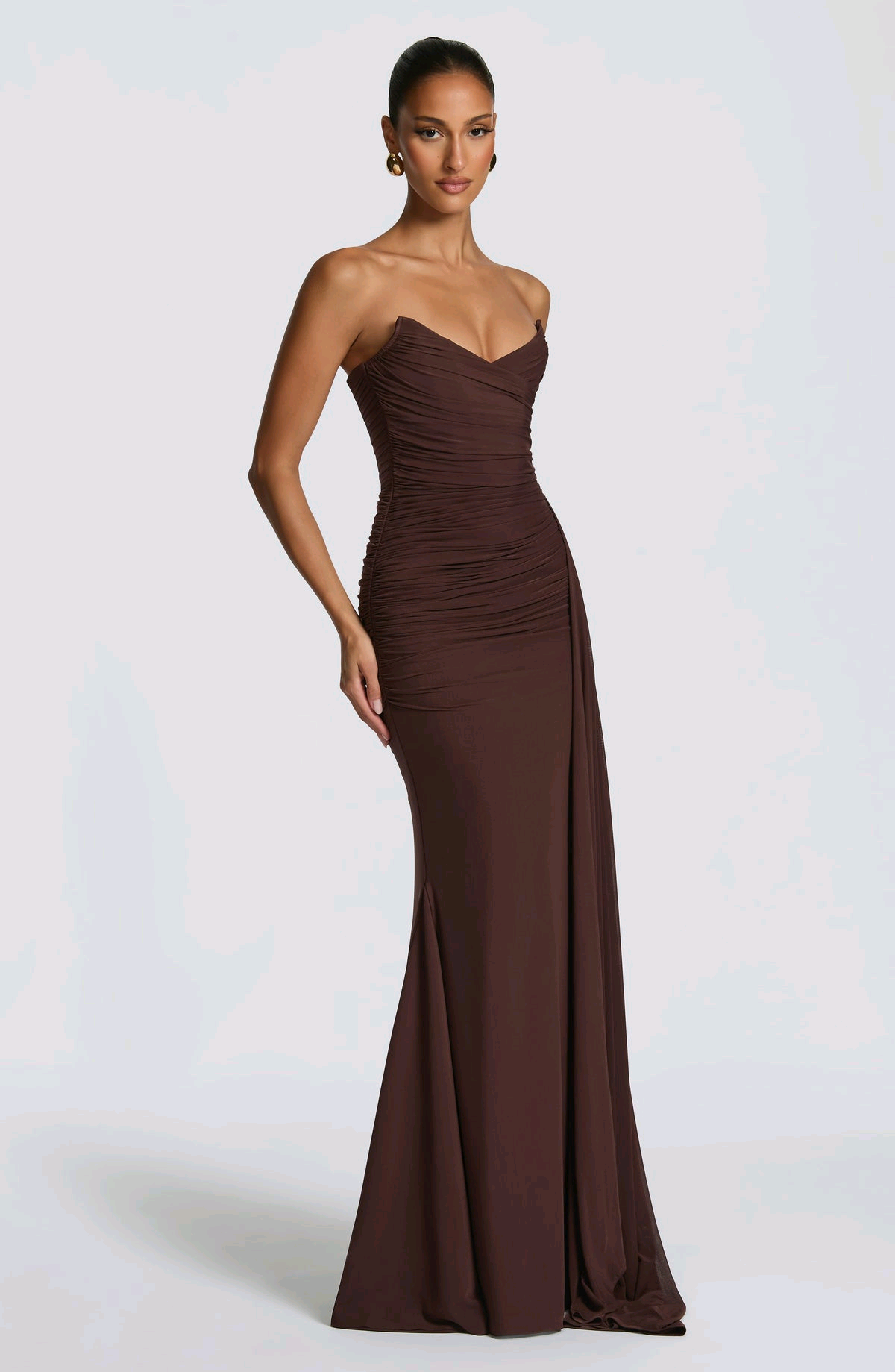 GOWN 2038