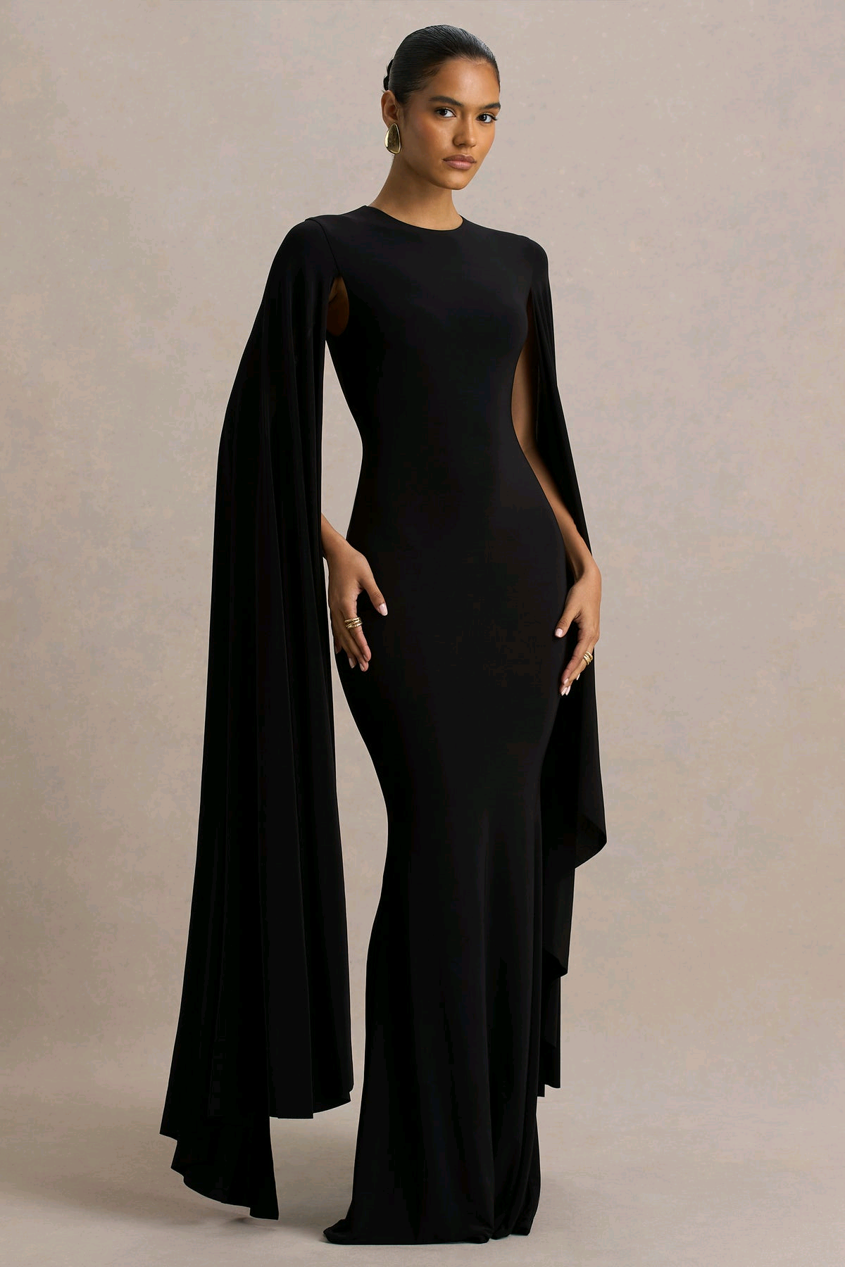 GOWN 302