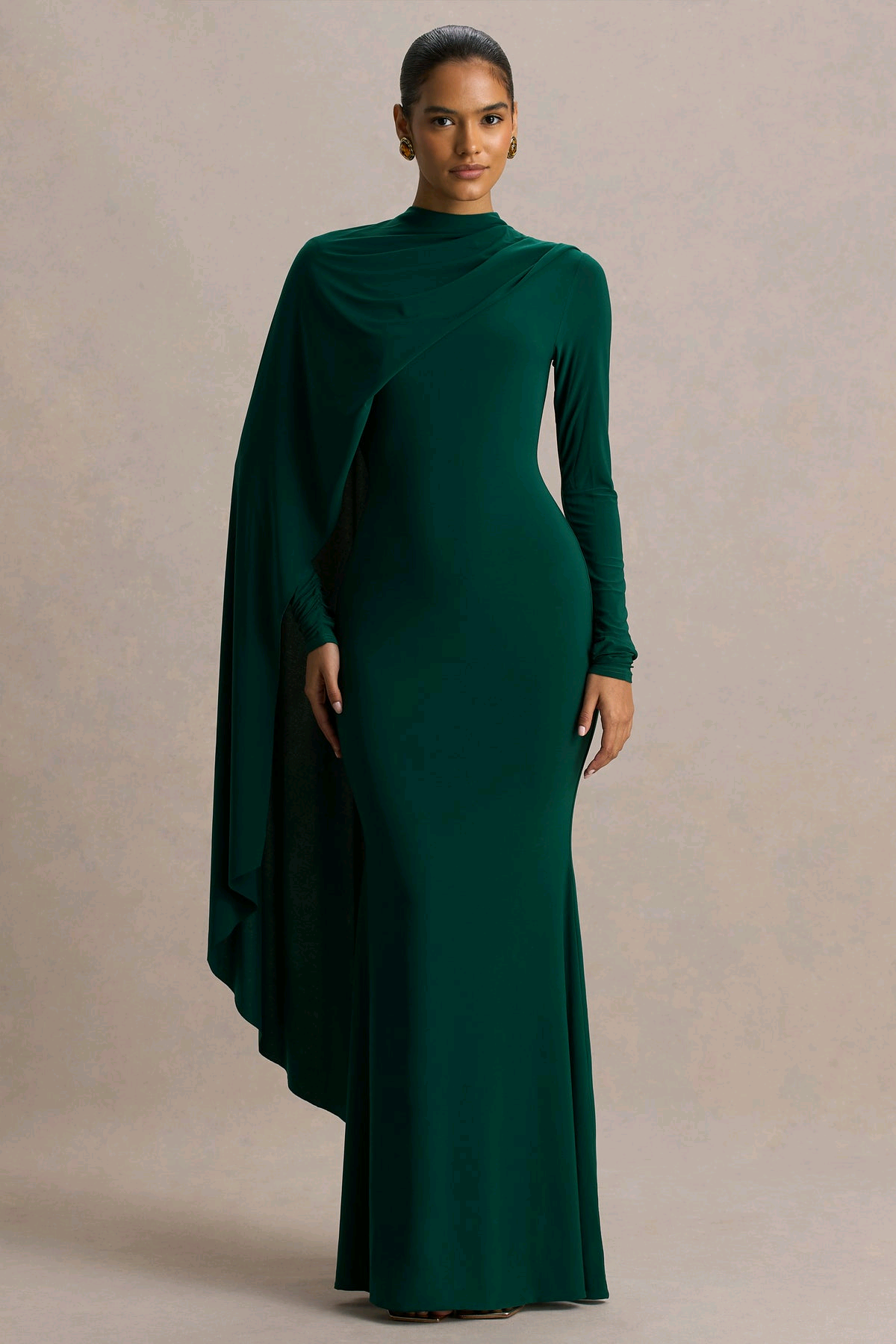 GOWN 305