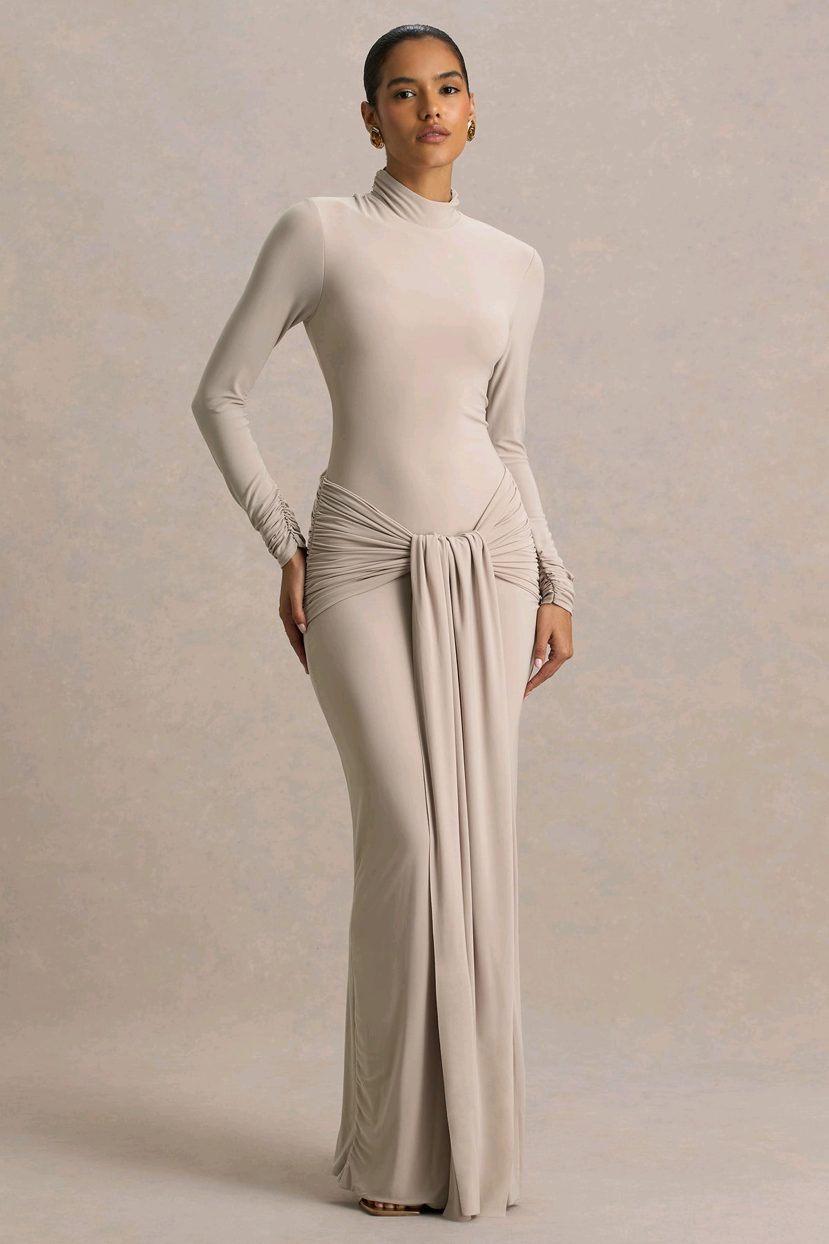 GOWN 307
