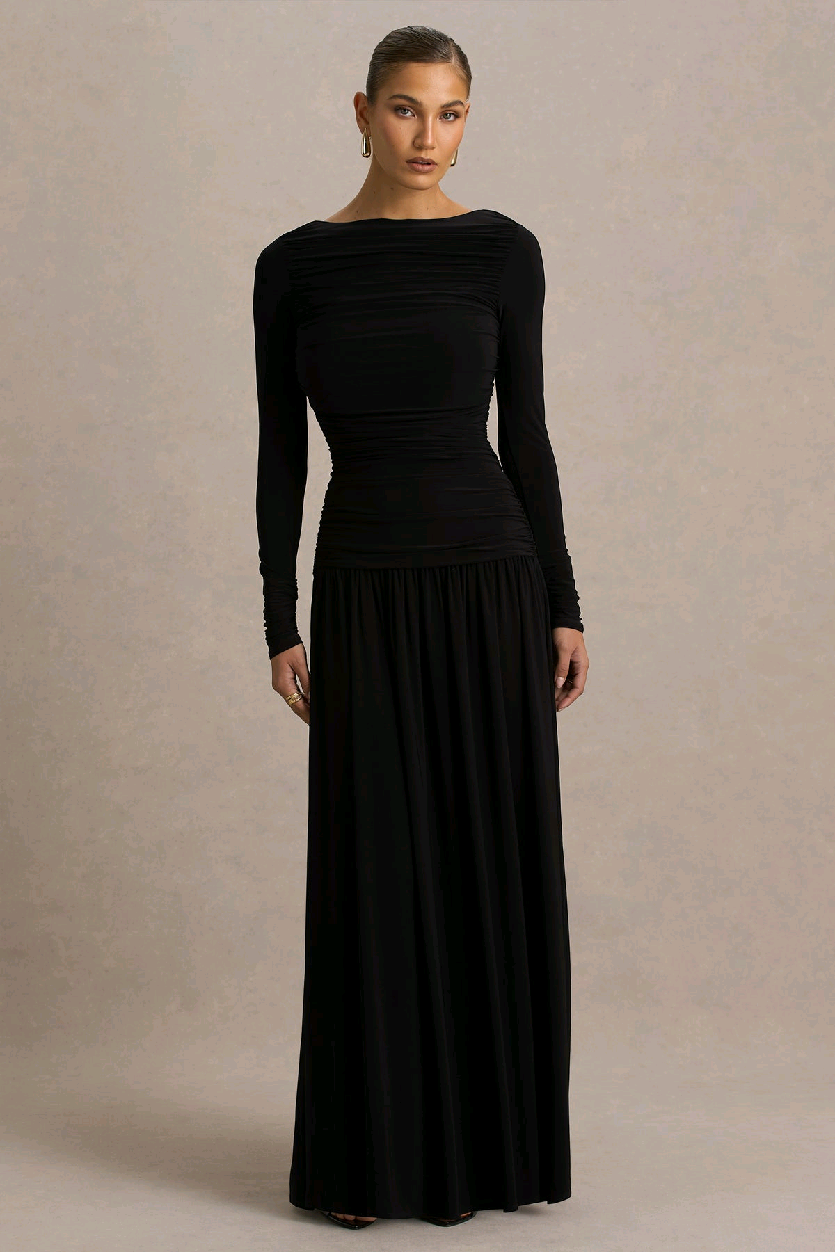 GOWN 319
