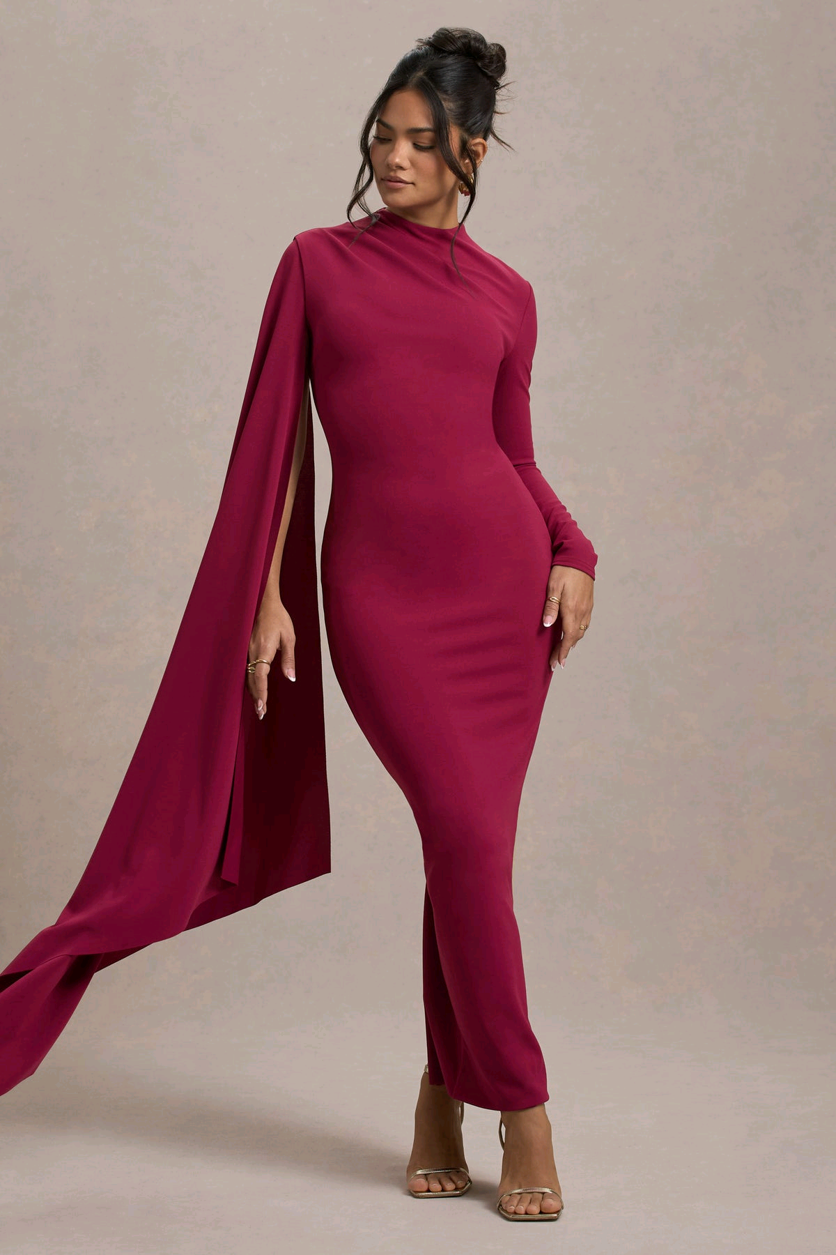 GOWN 322