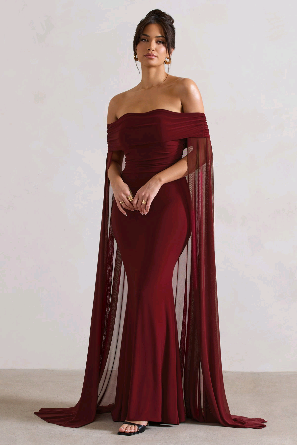 GOWN 325