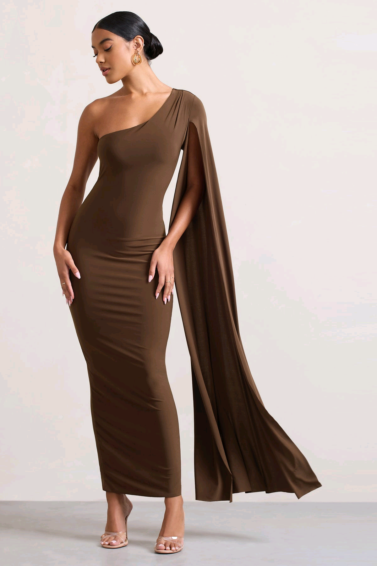 GOWN 332