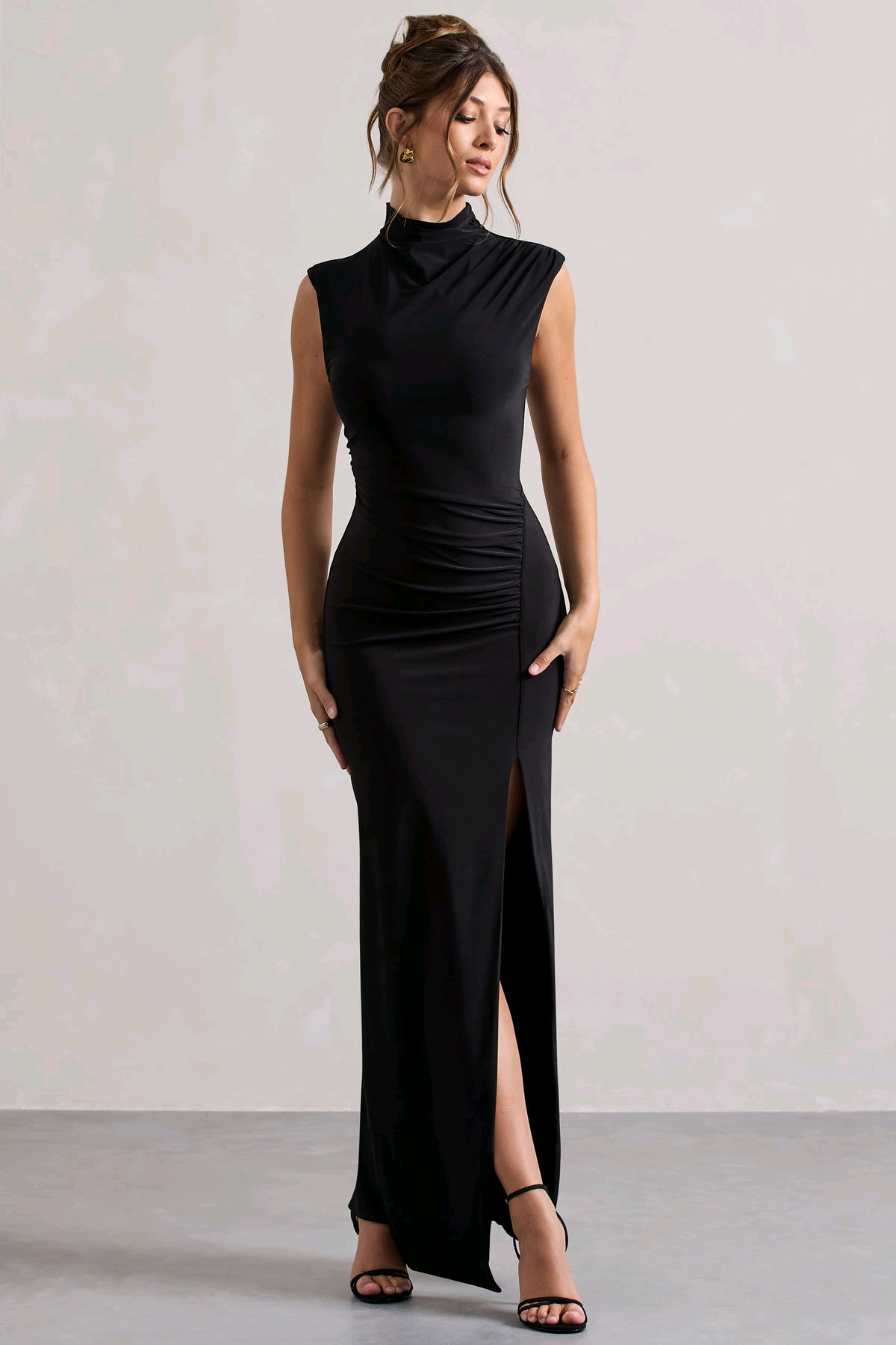 GOWN 483