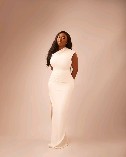 GOWN 535