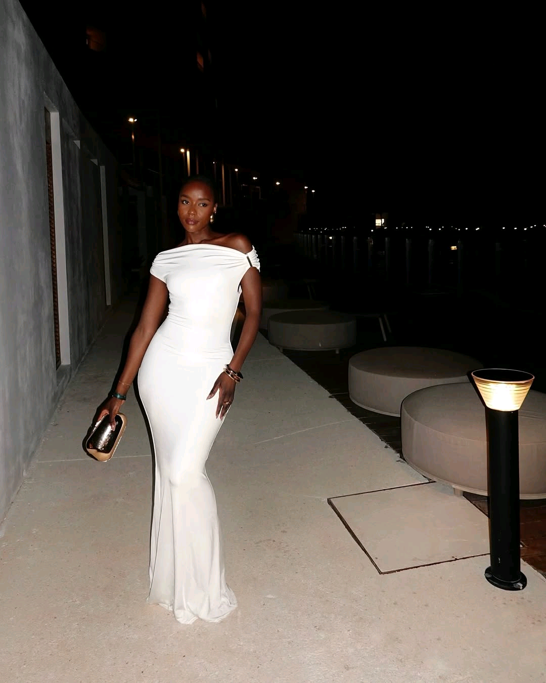 GOWN 61