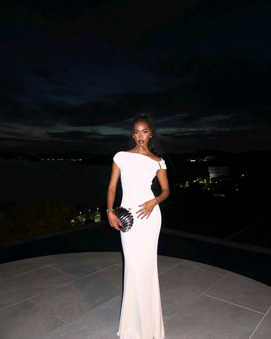 GOWN 61