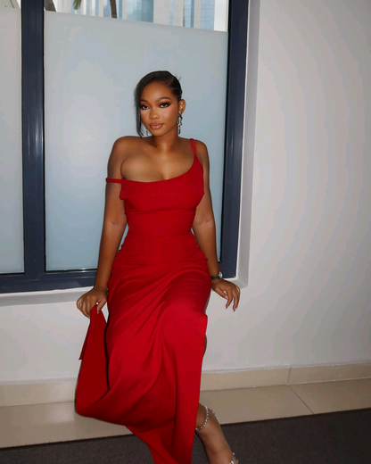 GOWN 85