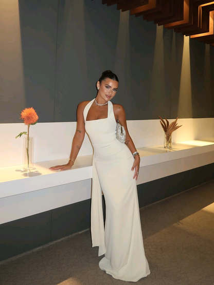 GOWN 973