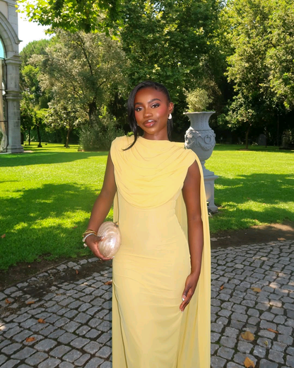 GOWN 976
