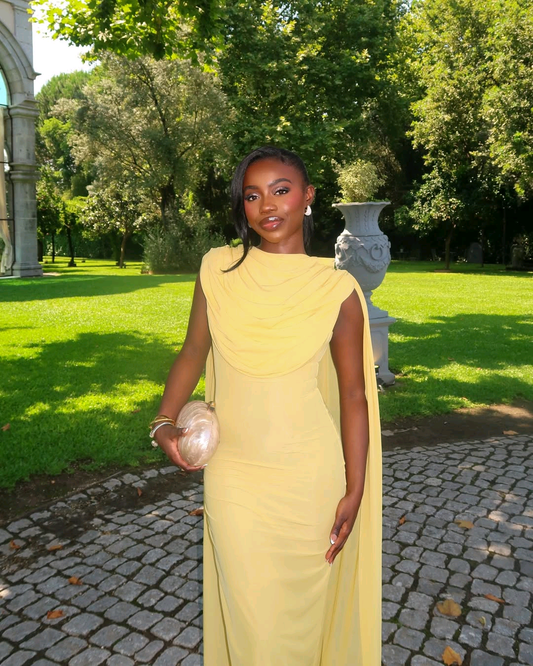 GOWN 976