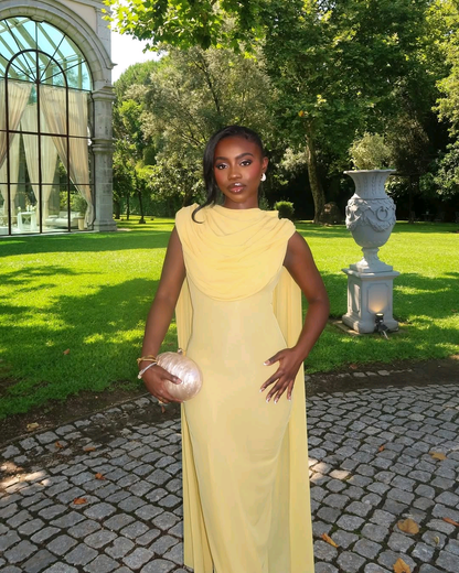GOWN 976