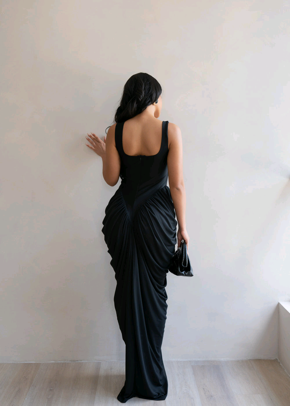 GOWN 1545