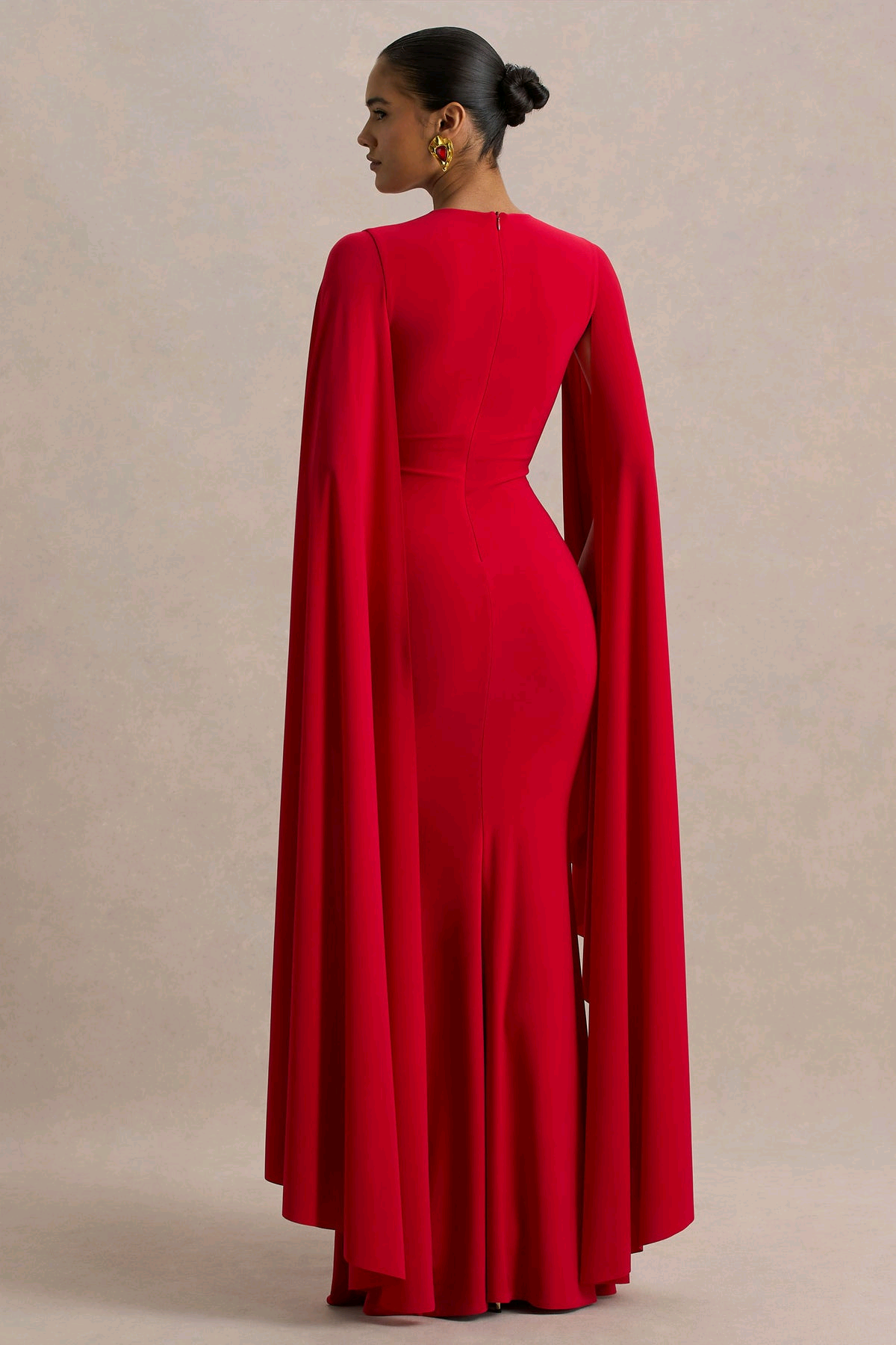 GOWN 302