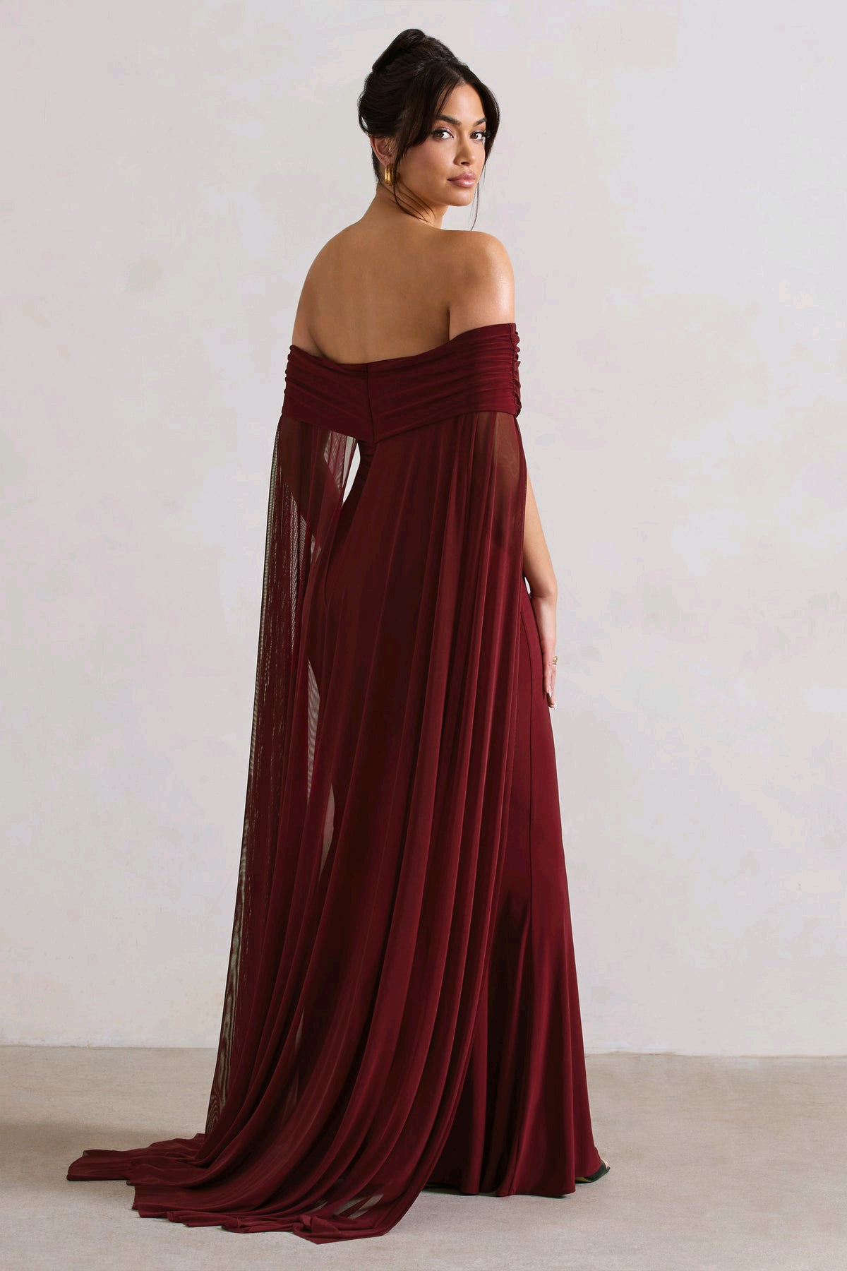 GOWN 325