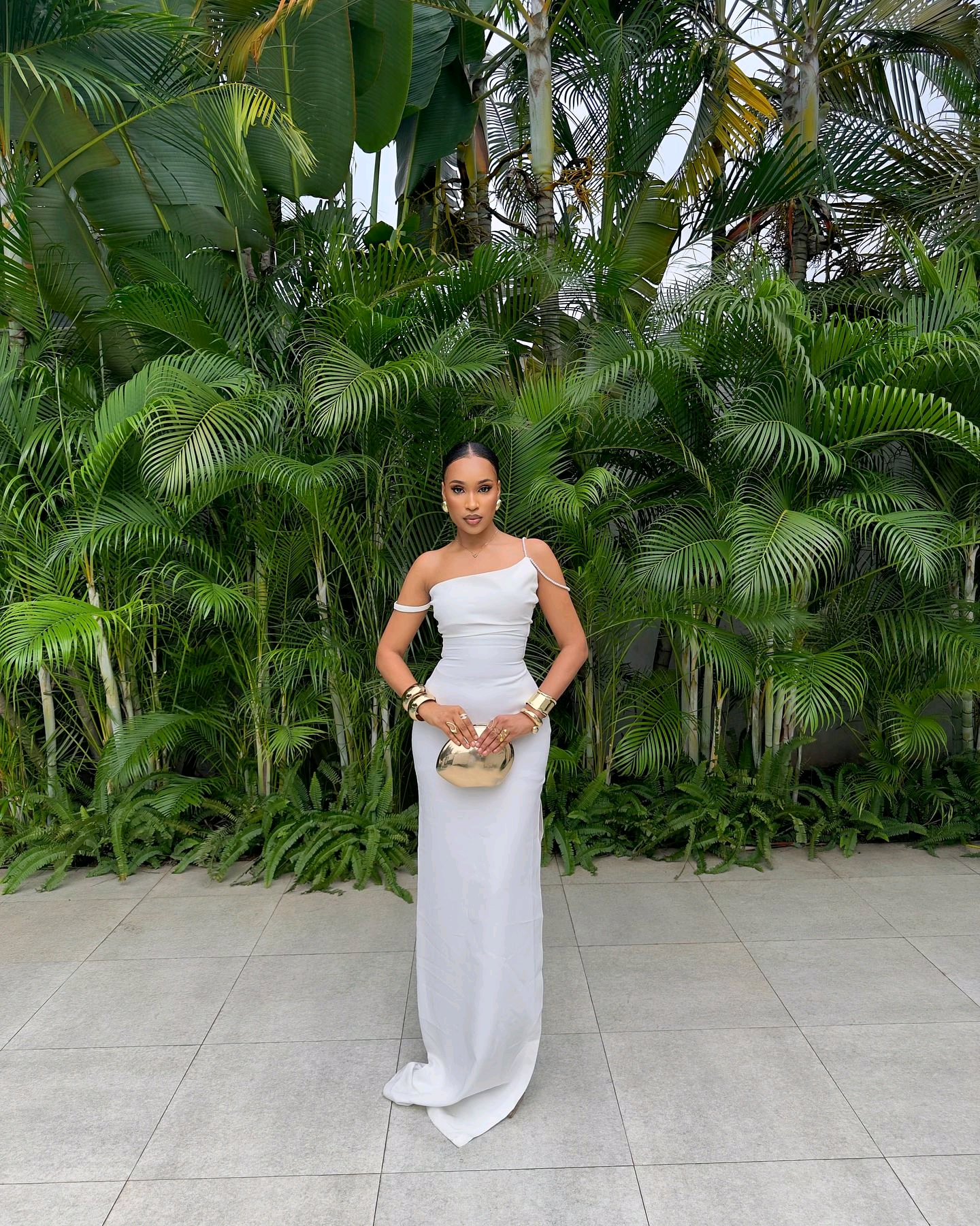 GOWN 419