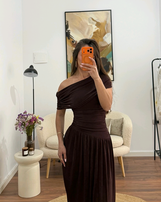 GOWN 57